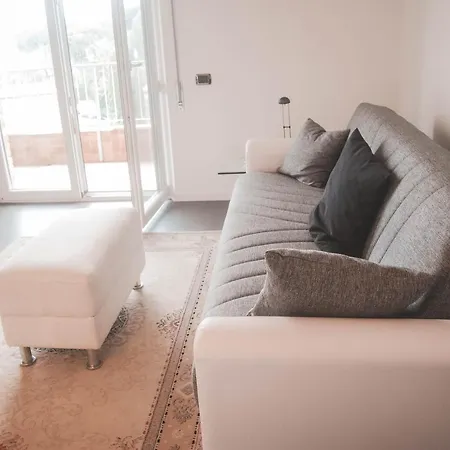 Nova Domus Flat Free Private Parking سيينا