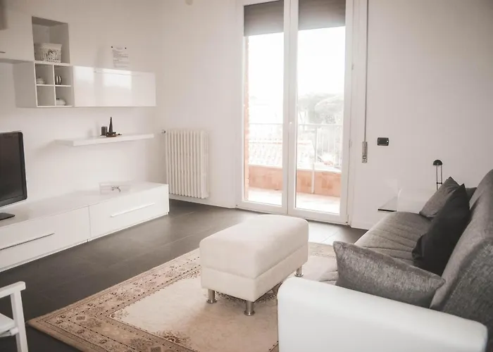 Nova Domus Flat Free Private Parking Апартаменти *