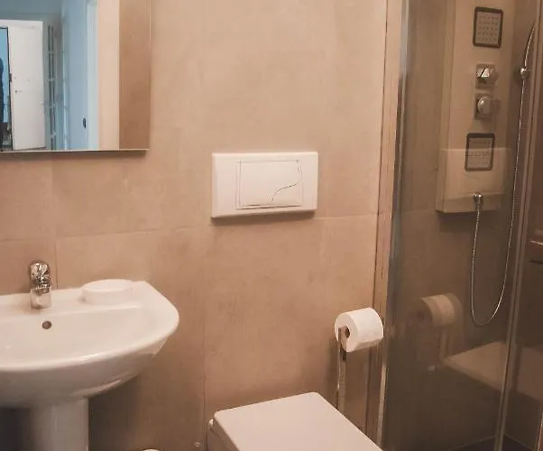 Nova Domus Flat Free Private Parking شقة سيينا